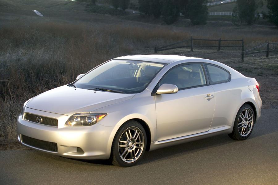  Scion tC 2005 года  (фото 54 из 130)